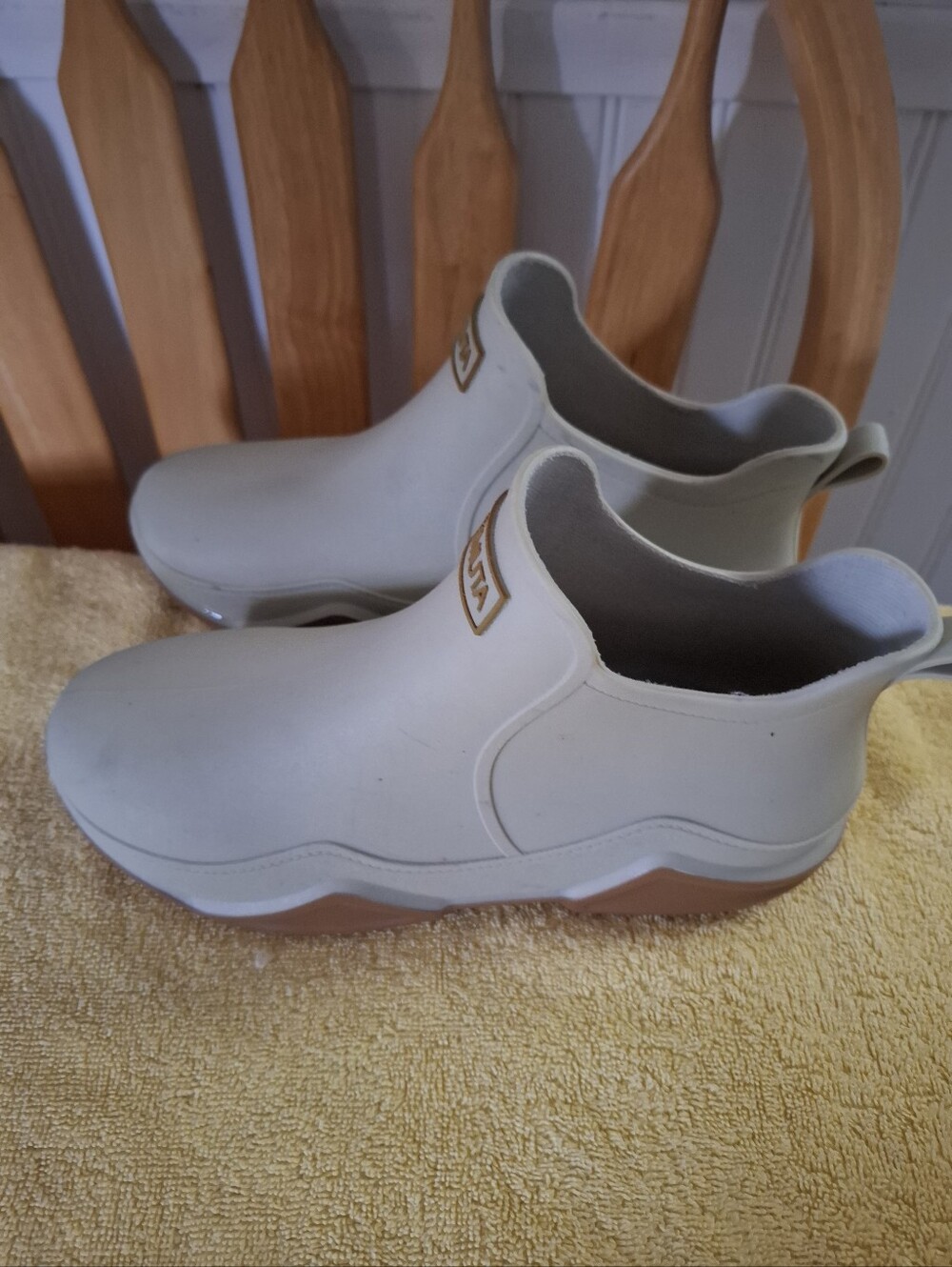 Weimuta Cream Rain Boots Size 9